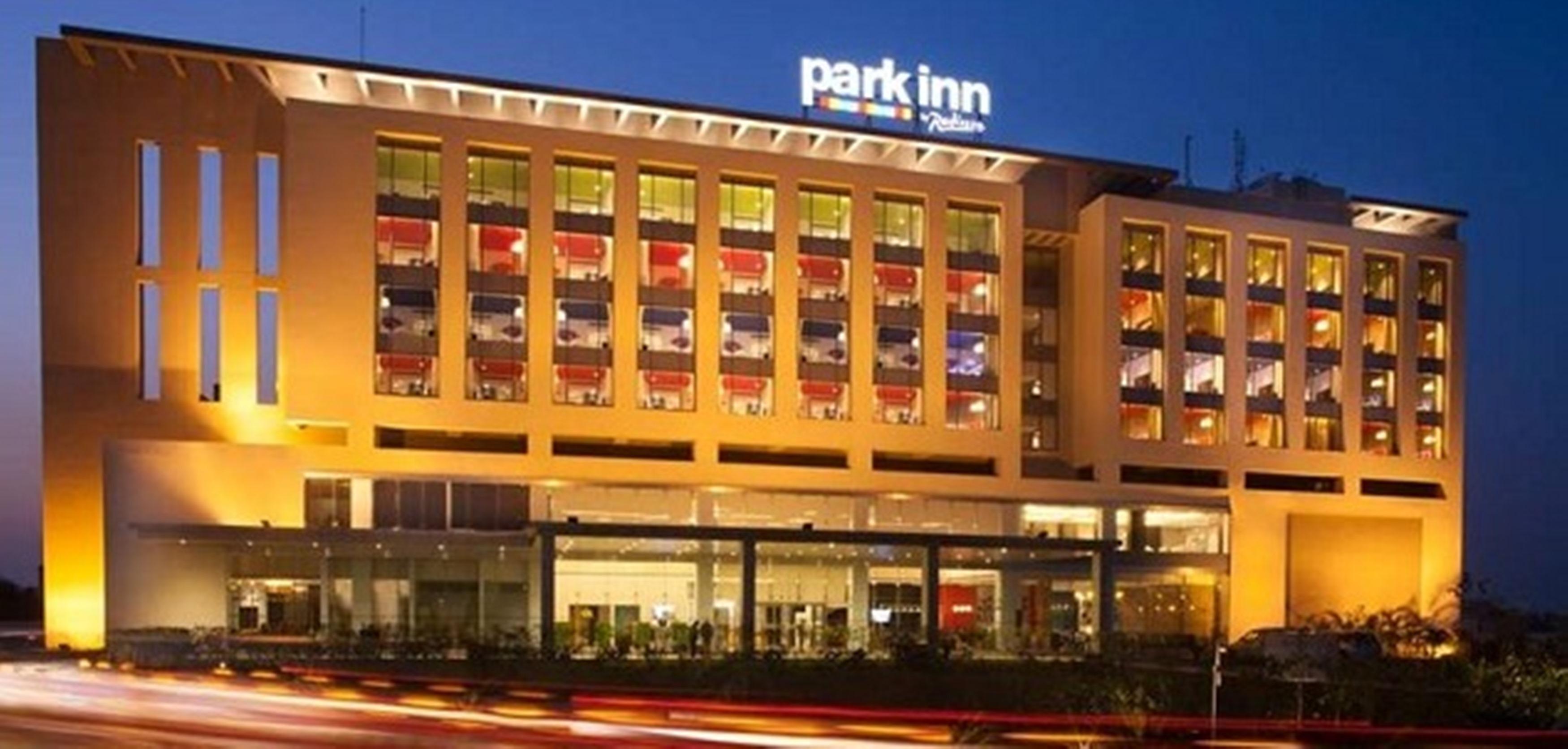 Park Inn By Radisson Gurgaon Bilaspur Manesar Bagian luar foto