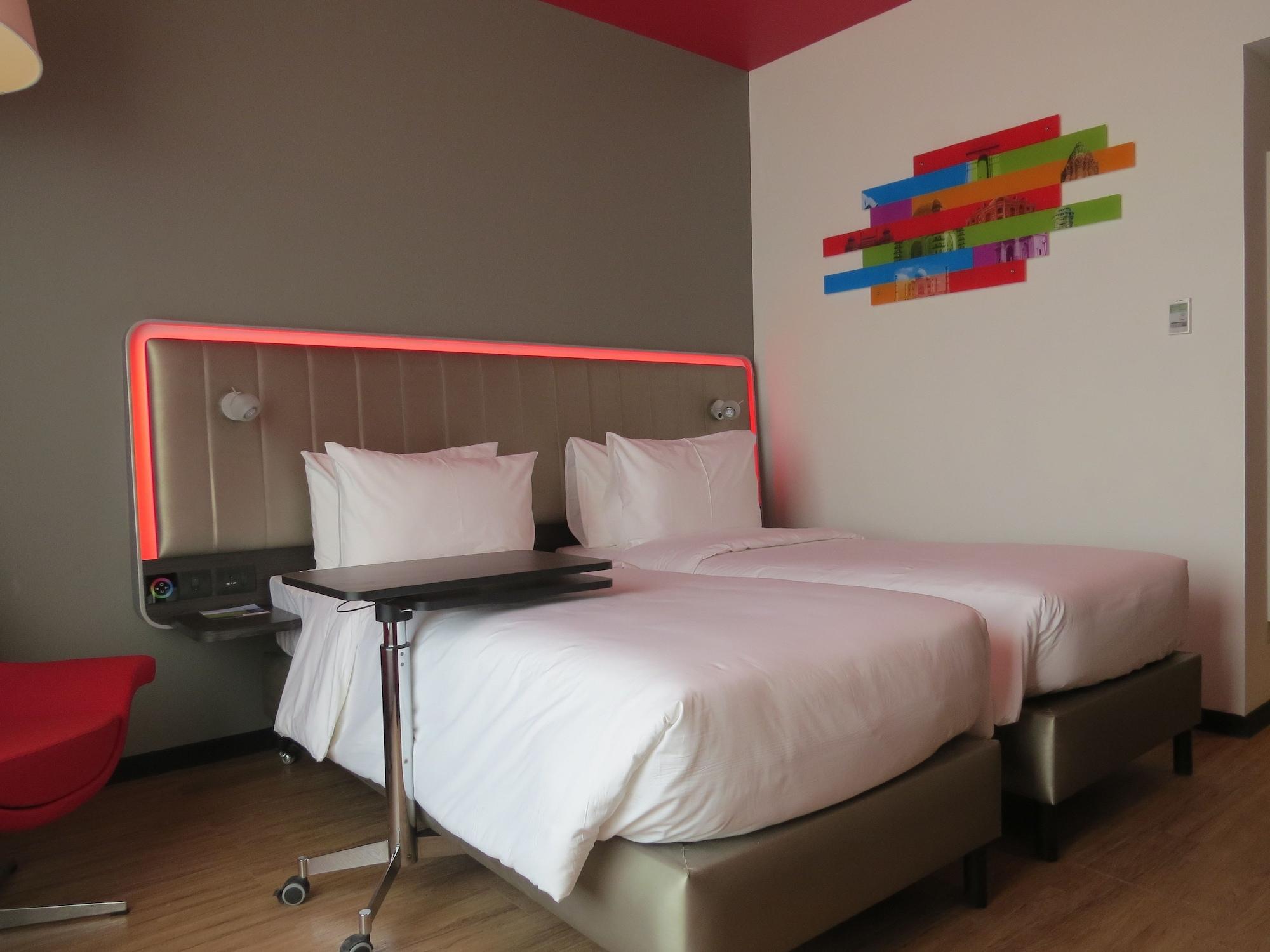 Park Inn By Radisson Gurgaon Bilaspur Manesar Bagian luar foto