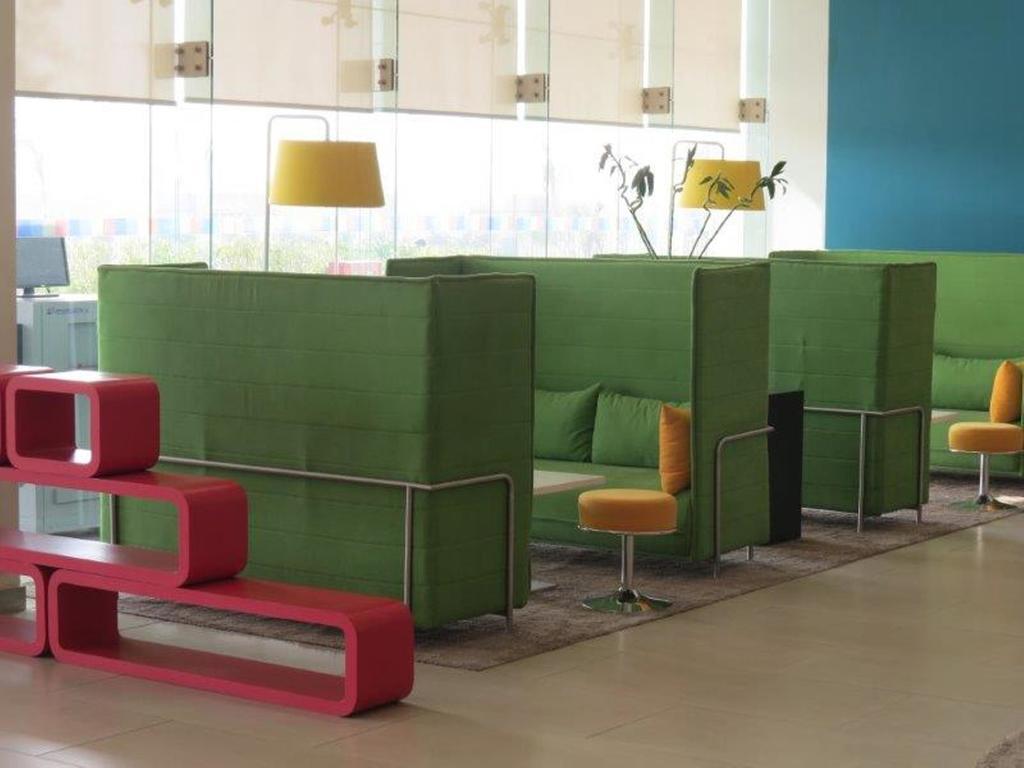 Park Inn By Radisson Gurgaon Bilaspur Manesar Bagian luar foto