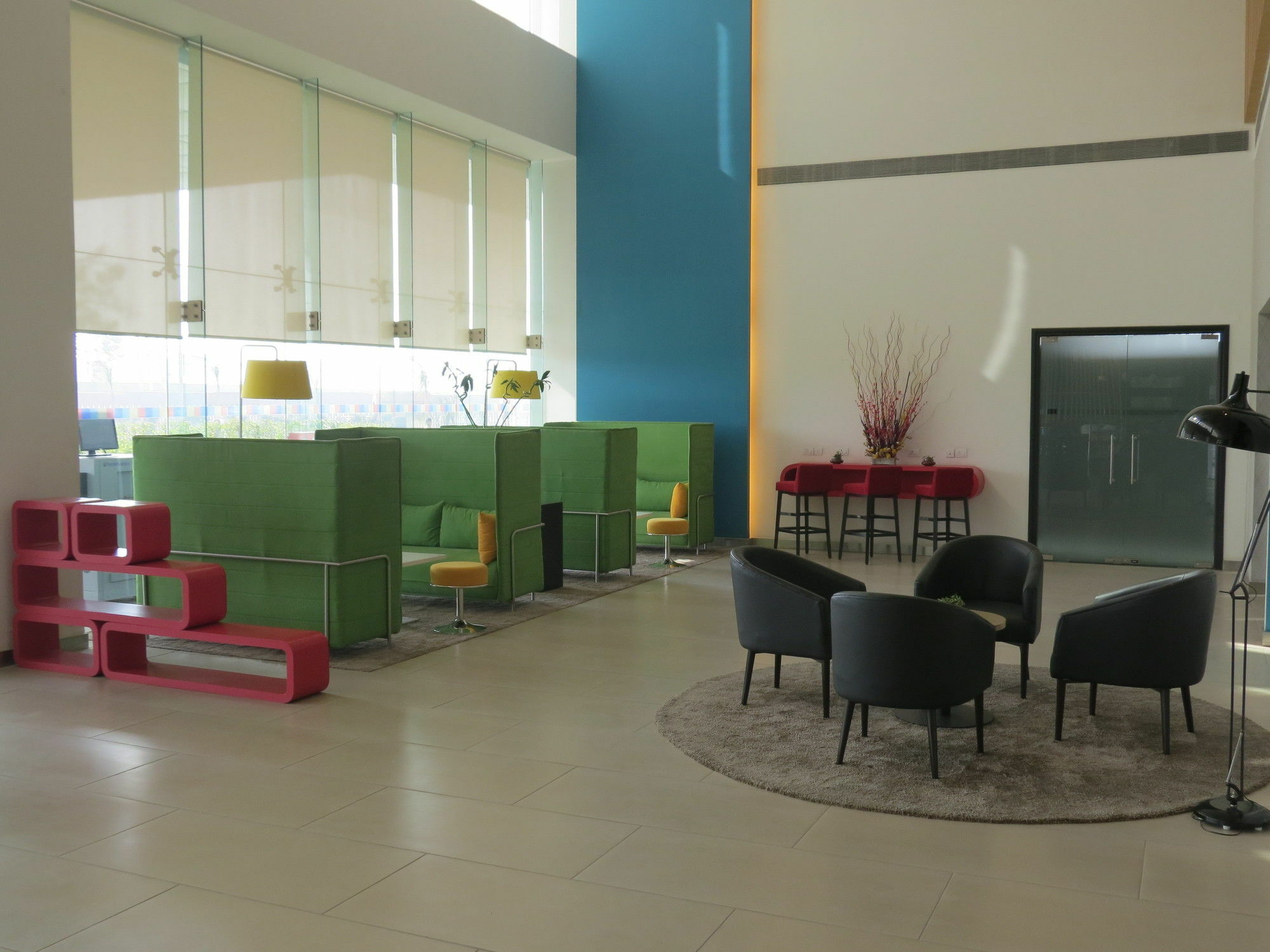 Park Inn By Radisson Gurgaon Bilaspur Manesar Bagian luar foto